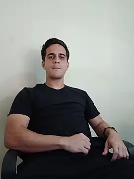 randomzombie27 online show from May 18, 2026, 3:51 pm