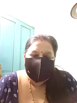 PINKI 024 online show from April 7, 2026, 6:03 am