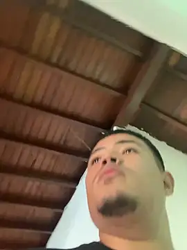 111granluis online show from April 4, 2026, 4:48 pm