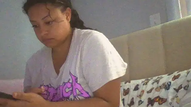 Snapshot of madzbailey chatting on July 6, 2026, 3:03 pm madzbailey online show from July 6, 2026, 3:03 pm