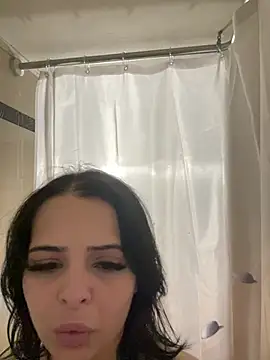 MiaKittyx0 online show from July 9, 2026, 12:26 am