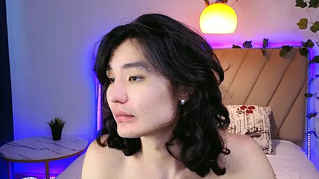 FormOverFear online show from July 5, 2026, 8:21 am