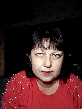 Snapshot of AuroKaria chatting on April 3, 2026, 4:38 pm AuroKaria online show from April 3, 2026, 4:38 pm