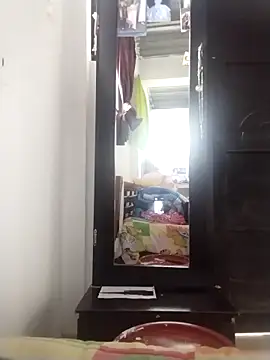 Snapshot of vegonicarouge chatting on April 9, 2026, 7:52 pm vegonicarouge online show from April 9, 2026, 7:52 pm