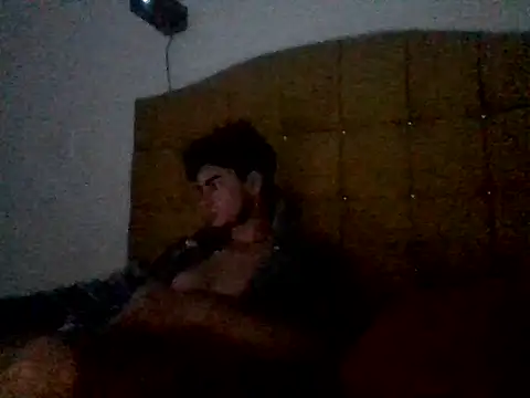 manulito260 online show from July 10, 2026, 1:43 am