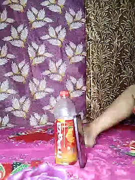 Snapshot of aashishooo chatting on April 7, 2026, 5:24 pm aashishooo online show from April 7, 2026, 5:24 pm