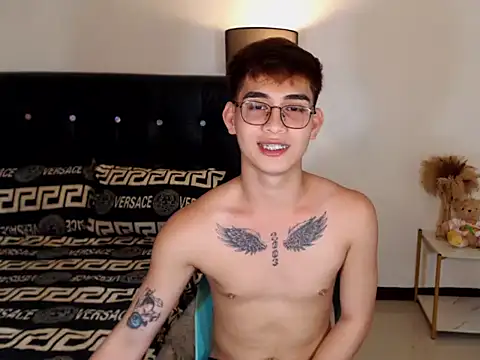 asianrimmerboy online show from April 3, 2026, 1:53 pm