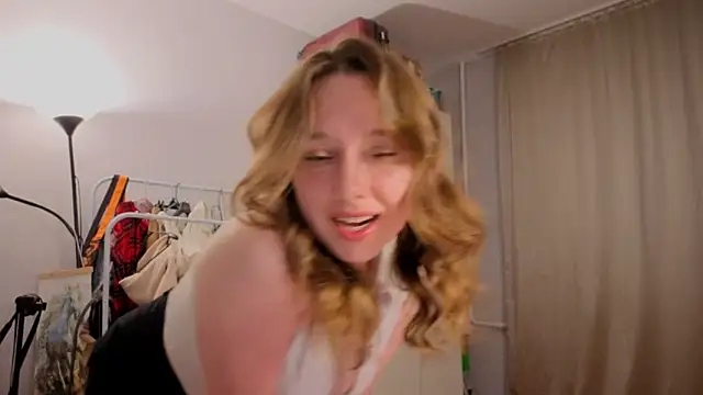 hunny ines online show from May 22, 2026, 5:07 pm