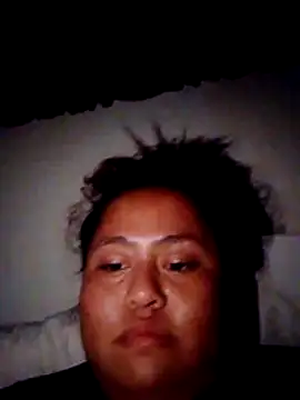 Snapshot of Simple_y0urs chatting on April 6, 2026, 1:56 pm Simple y0urs online show from April 6, 2026, 1:56 pm