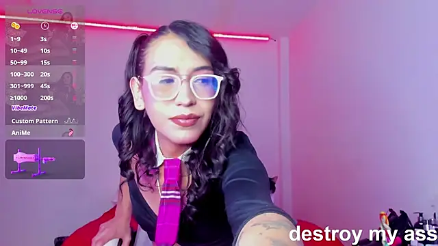 kattia deluchixxx online show from June 2, 2026, 11:29 pm