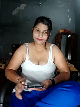 Snapshot of Riyashrma001 chatting on April 23, 2026, 7:27 pm Riyashrma001 online show from April 23, 2026, 7:27 pm