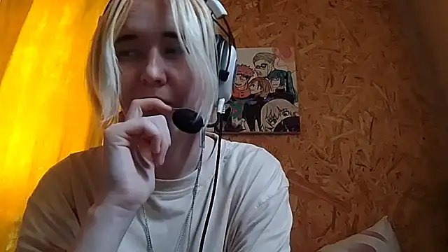 Snapshot of LaquitaSeybert chatting on April 4, 2026, 8:12 am LaquitaSeybert online show from April 4, 2026, 8:12 am