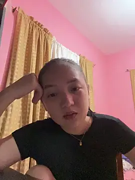 onlykays  online show from April 12, 2026, 2:22 pm