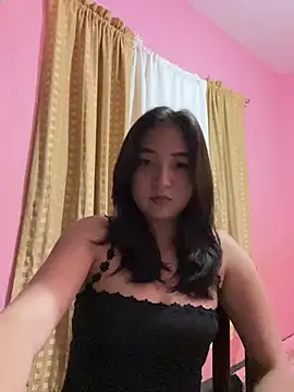 onlykays  online show from April 13, 2026, 1:27 pm