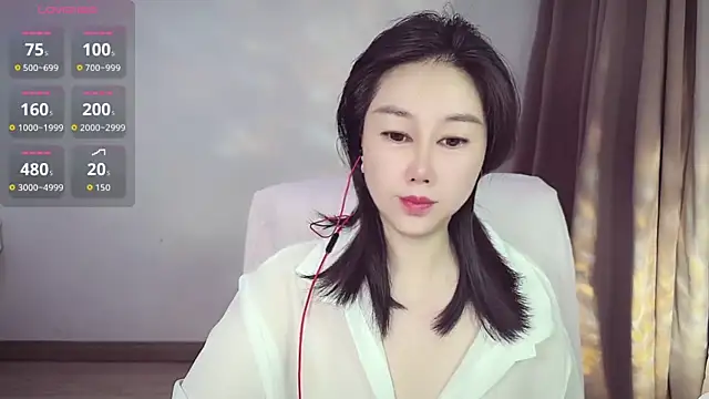 Snapshot of Eva-000 chatting on June 24, 2026, 10:42 pm Eva-000 online show from June 24, 2026, 10:42 pm