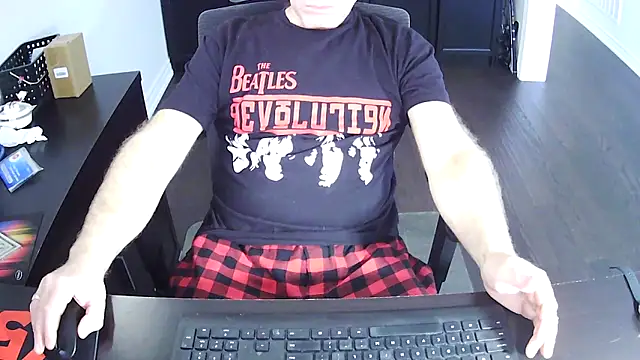 Snapshot of Shalun2000 chatting on April 11, 2026, 3:16 pm Shalun2000 online show from April 11, 2026, 3:16 pm