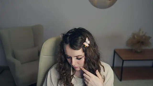 Snapshot of BernieFranko chatting on April 6, 2026, 12:39 pm BernieFranko online show from April 6, 2026, 12:39 pm