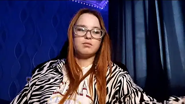 Snapshot of Sheriscute chatting on April 4, 2026, 1:41 pm Sheriscute online show from April 4, 2026, 1:41 pm