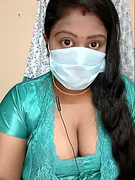 Romantic Woman online show from April 21, 2026, 1:50 pm