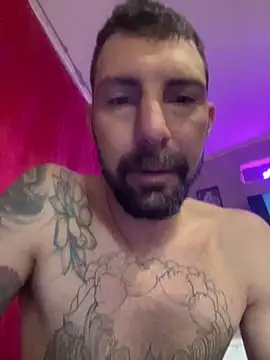 tubeton online show from April 4, 2026, 4:00 am