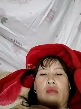 Yo-must online show from April 11, 2026, 5:34 am