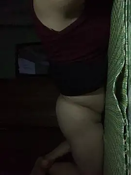   Evelyn   online show from June 25, 2026, 5:28 pm