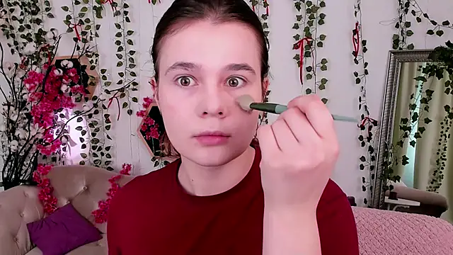 Kacey Love online show from April 7, 2026, 5:41 am