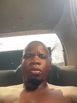 Felipehot26 online show from April 8, 2026, 3:01 pm