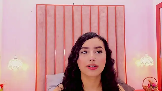 Zoe Monrow online show from May 30, 2026, 12:35 pm