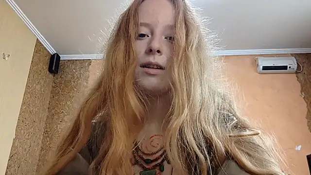 KateVibe 01 online show from July 10, 2026, 5:01 am