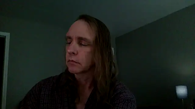 Magnus Luv online show from July 1, 2026, 6:40 pm