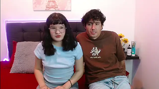 Snapshot of Ari_andX chatting on April 8, 2026, 8:31 pm Ari andX online show from April 8, 2026, 8:31 pm