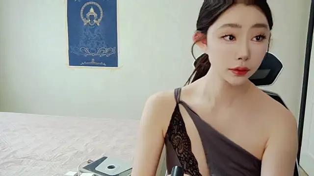 Snapshot of 12eio chatting on April 10, 2026, 3:45 am 12eio online show from April 10, 2026, 3:45 am