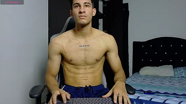 JakeMonroe online show from June 16, 2026, 9:39 pm