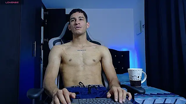 JakeMonroe online show from June 17, 2026, 2:51 pm