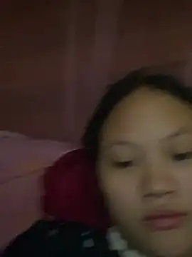 Snapshot of __Sunflower__ chatting on April 8, 2026, 2:00 am Sunflower online show from April 8, 2026, 2:00 am