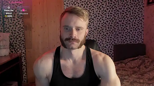 Snapshot of Paul_Rolex chatting on March 21, 2025, 4:51 pm Paul Rolex online show from March 21, 2025, 4:51 pm