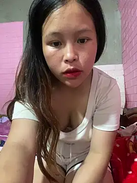 Snapshot of Hini_cute chatting on April 5, 2026, 10:45 am Hini cute online show from April 5, 2026, 10:45 am