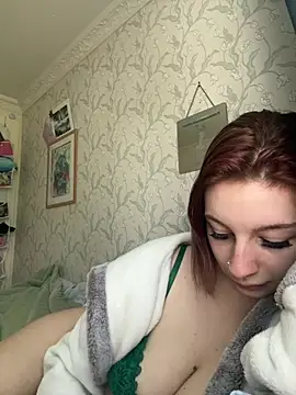 Snapshot of Chelssweetx chatting on April 16, 2026, 1:45 pm Chelssweetx online show from April 16, 2026, 1:45 pm