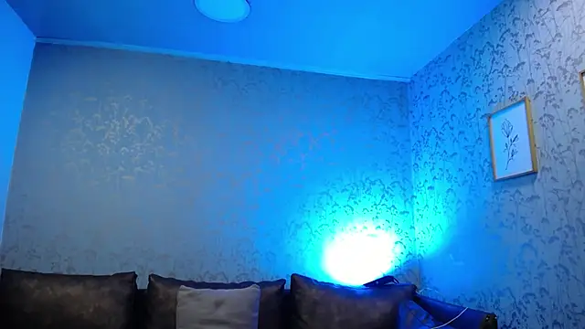 Kaoss Angel online show from April 21, 2026, 4:08 am
