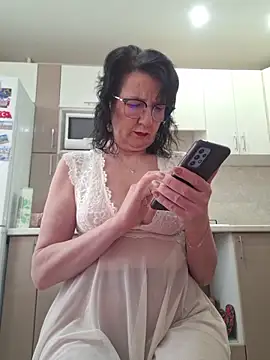 LaliaMia online show from March 28, 2026, 2:55 am