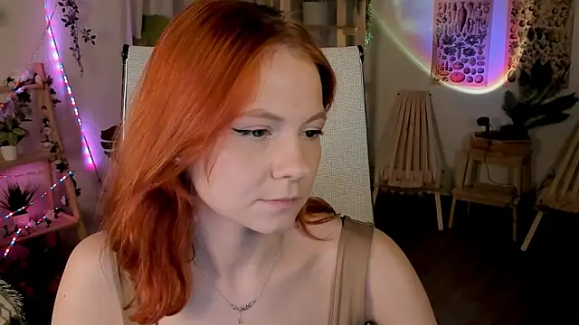 LisaAris online show from May 13, 2026, 3:31 pm