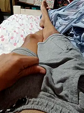 Snapshot of Garchat chatting on April 9, 2026, 1:49 am Garchat online show from April 9, 2026, 1:49 am