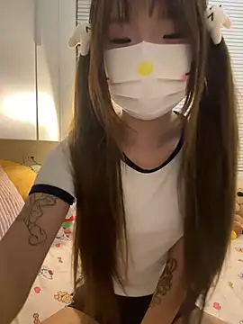 kkkiii-42 online show from April 10, 2026, 12:43 pm