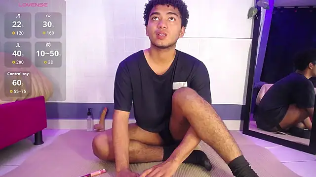 Snapshot of felipecams chatting on April 6, 2026, 3:59 am felipecams online show from April 6, 2026, 3:59 am