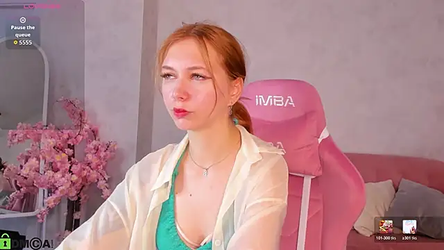 Sienna Nyx online show from June 15, 2026, 9:11 am