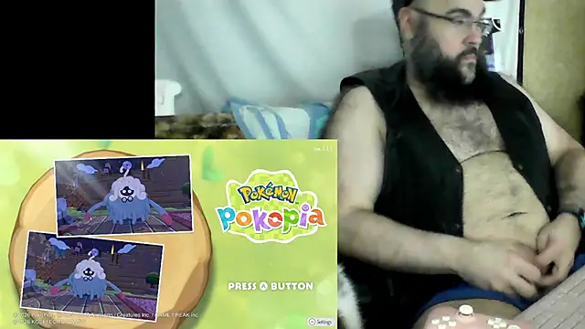 Snapshot of BriTheTopBear chatting on July 10, 2026, 5:12 am BriTheTopBear online show from July 10, 2026, 5:12 am