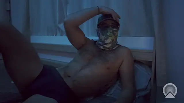 Veyronyx online show from April 15, 2026, 6:48 pm