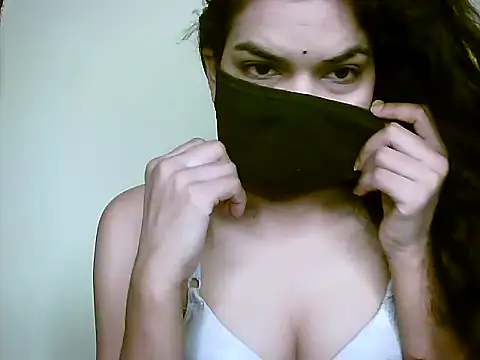 NEHA RIKA online show from April 18, 2026, 12:47 am