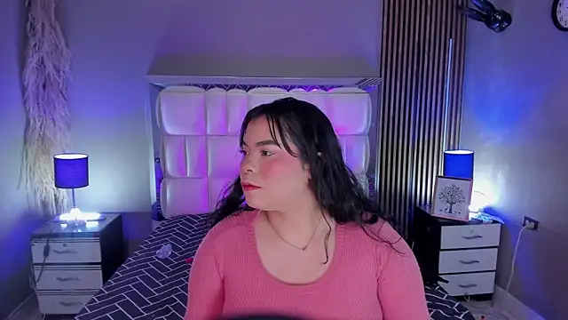 Snapshot of ROSELEI_ chatting on April 11, 2026, 1:04 pm ROSELEI online show from April 11, 2026, 1:04 pm